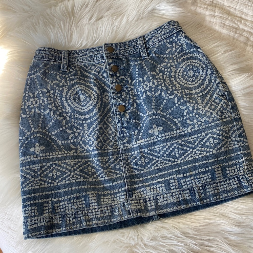 F r e e  P e o p l e • Acid washed denim mini skirt